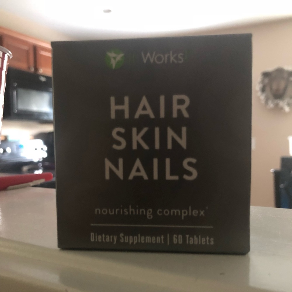It Works! Hair, Skin and Nails (2 bottles)